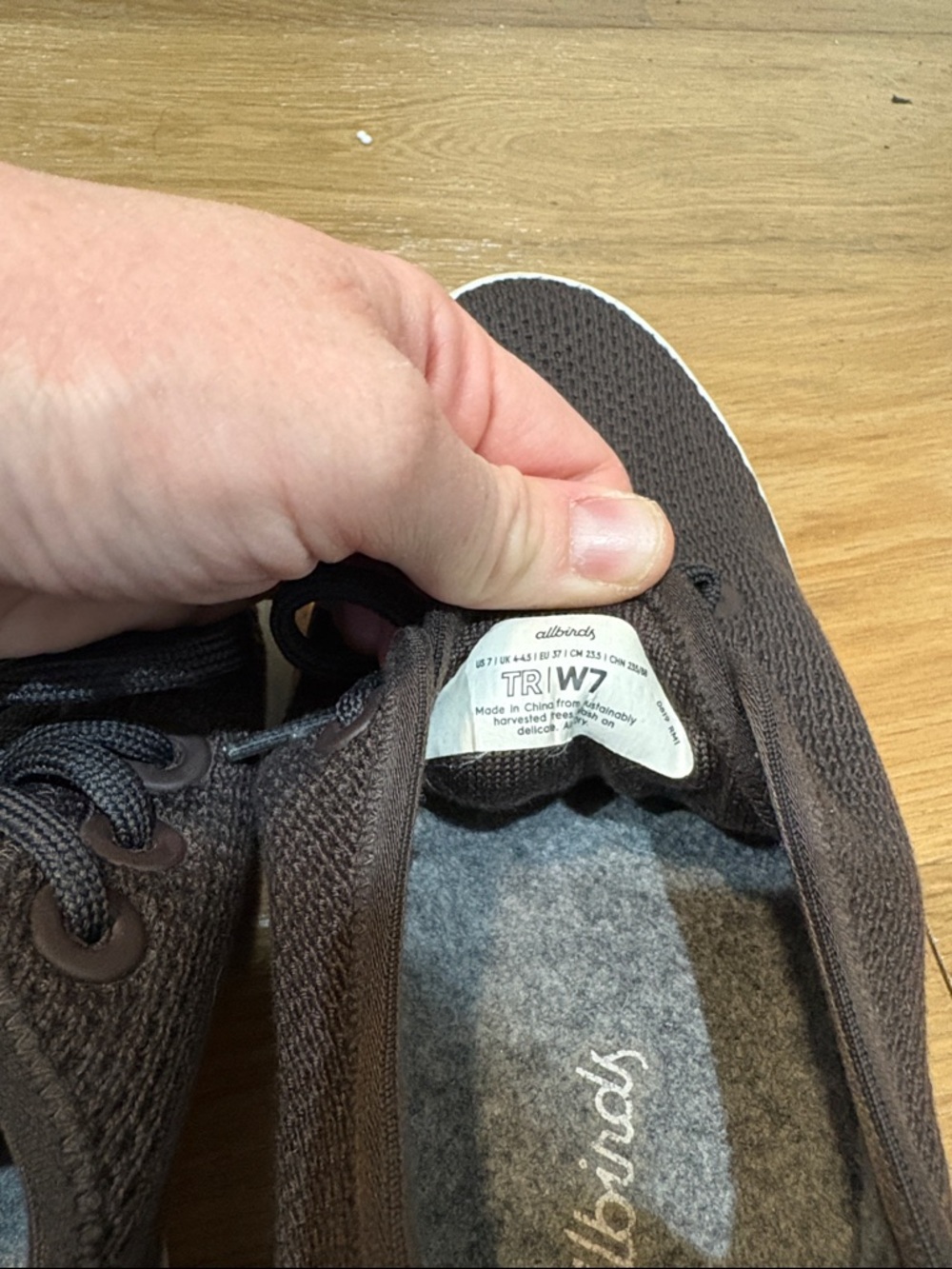 Allbirds Women’s Tree Runners Size 7 Dark Chocolate Brown White Soles Athletic - Picture 7 of 14